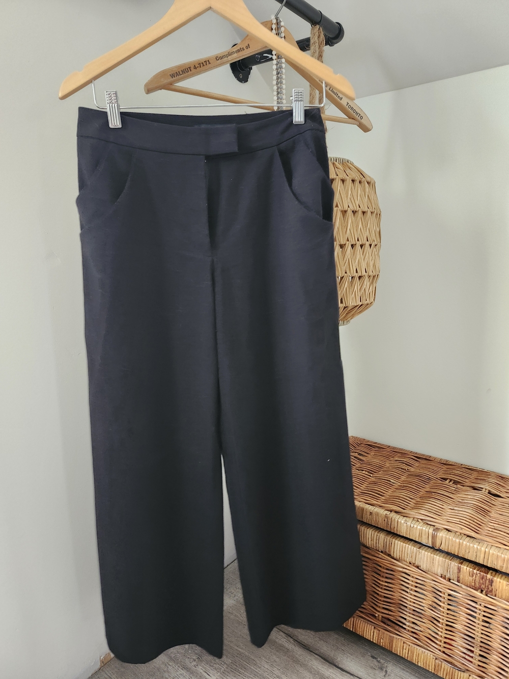 Mendocino Black Wide-Leg Pants